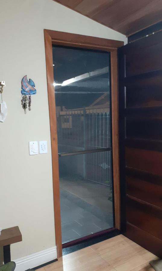 Linda Casa Rio Das Ostras, Ar Condicionado, Wifi, Churrasqueira E Garagem Eksteriør billede